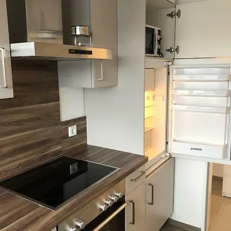 Ferienwohnung De-nys- Strasse